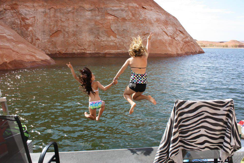 lake powell jumping off deck